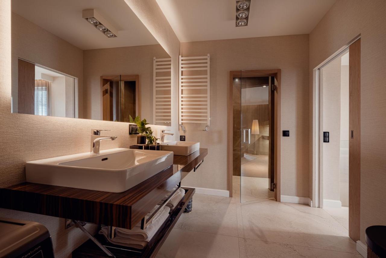One Luxury Apartments ジェシュフ エクステリア 写真